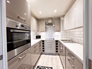 Kitchen- click for photo gallery